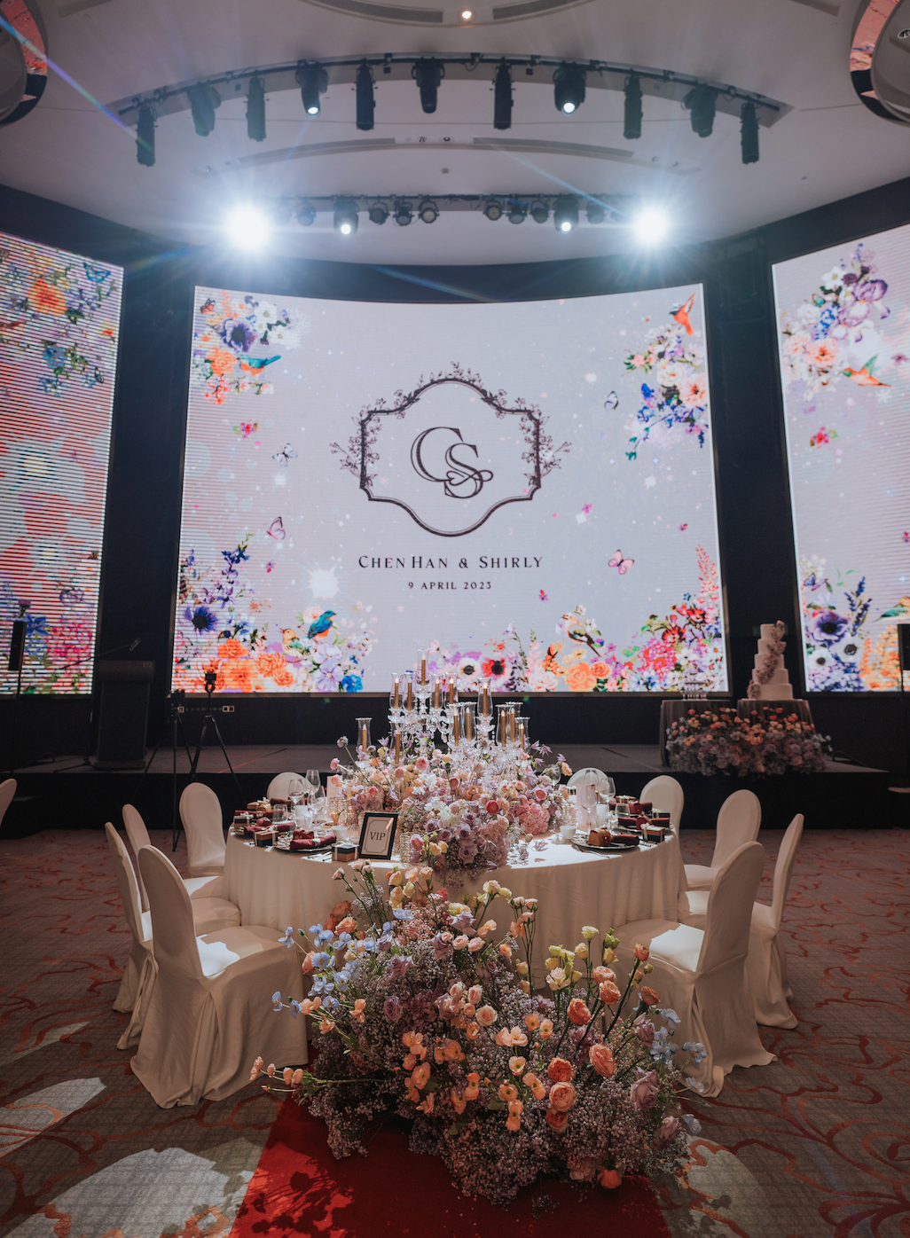 Chen Han & Shirley (decor entry from)