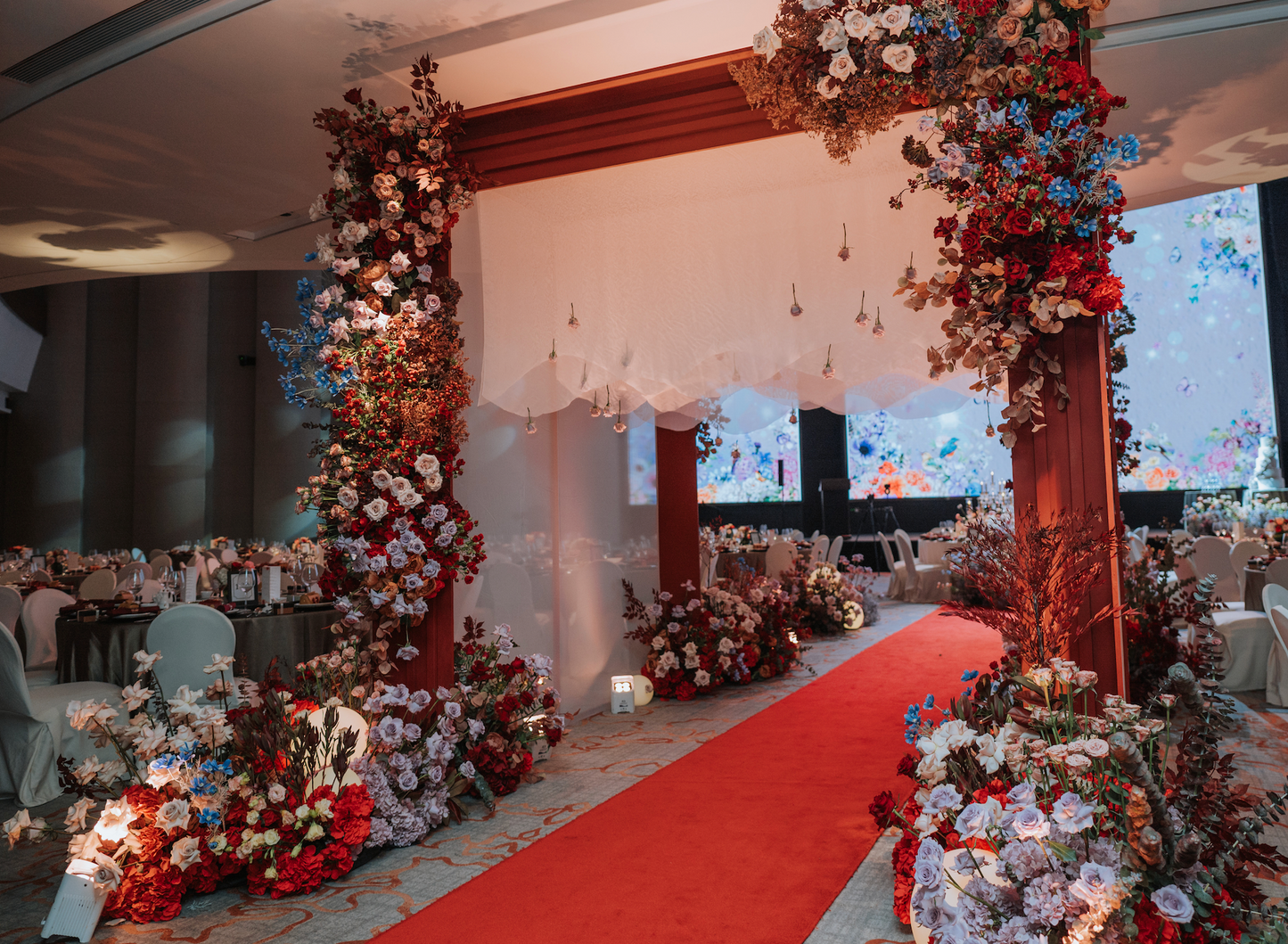Chen Han & Shirley (decor entry from)