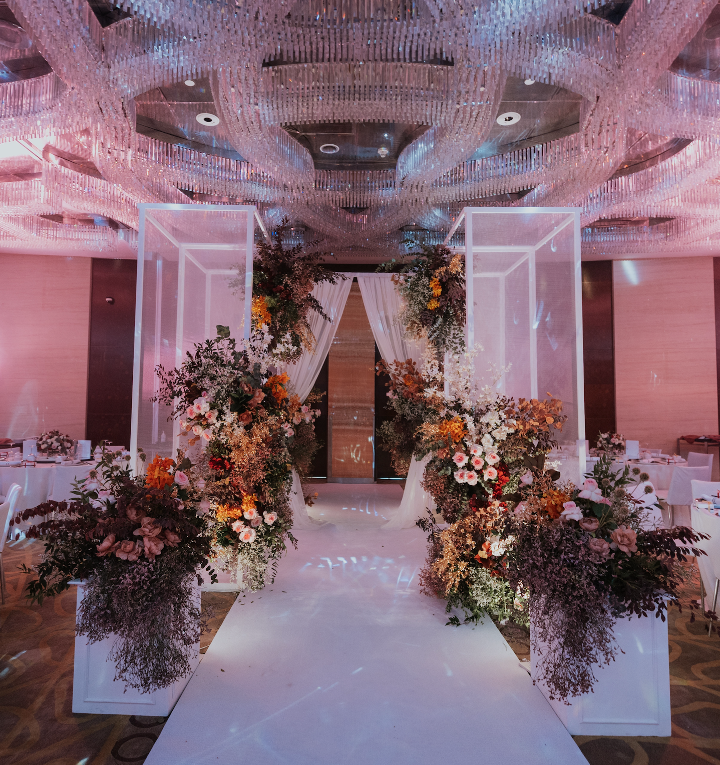 Benjamin & Li Anne (decor starts from)