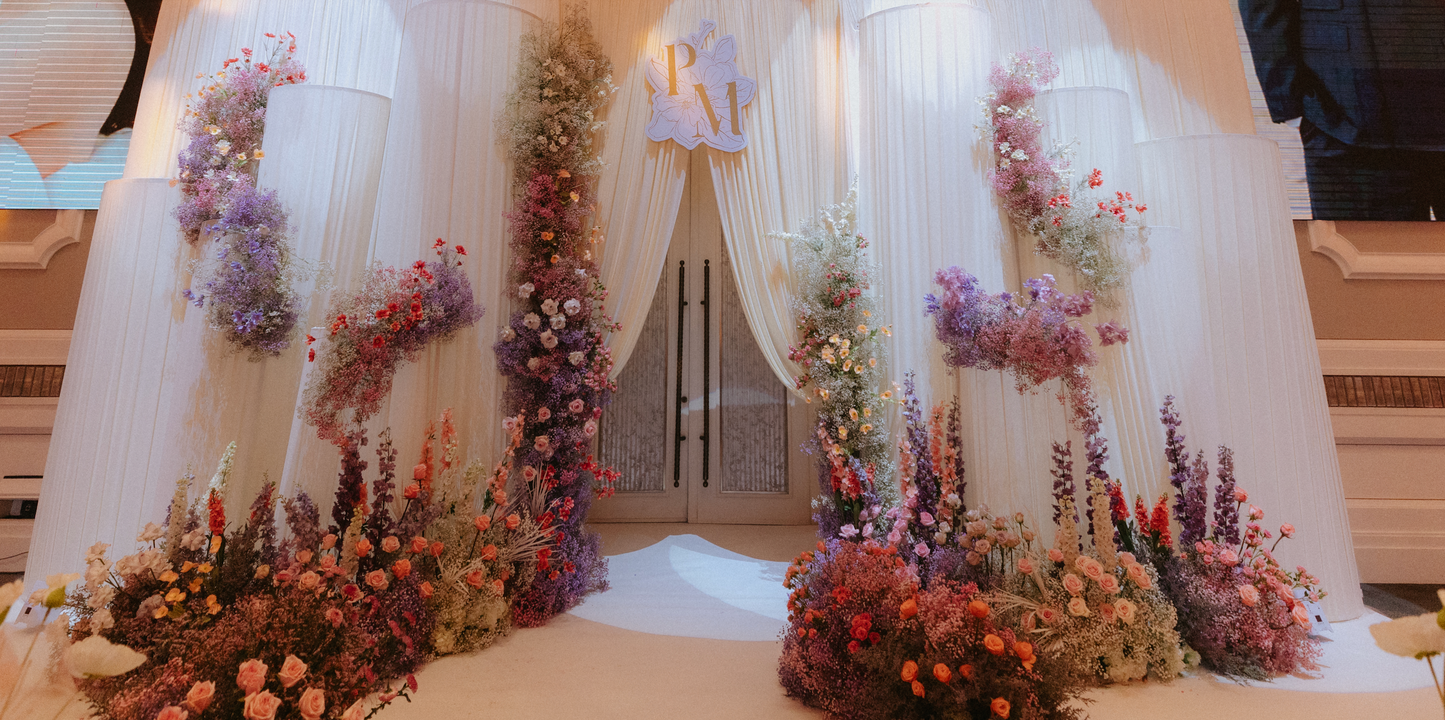Philip & Mianmian (decor entry from)