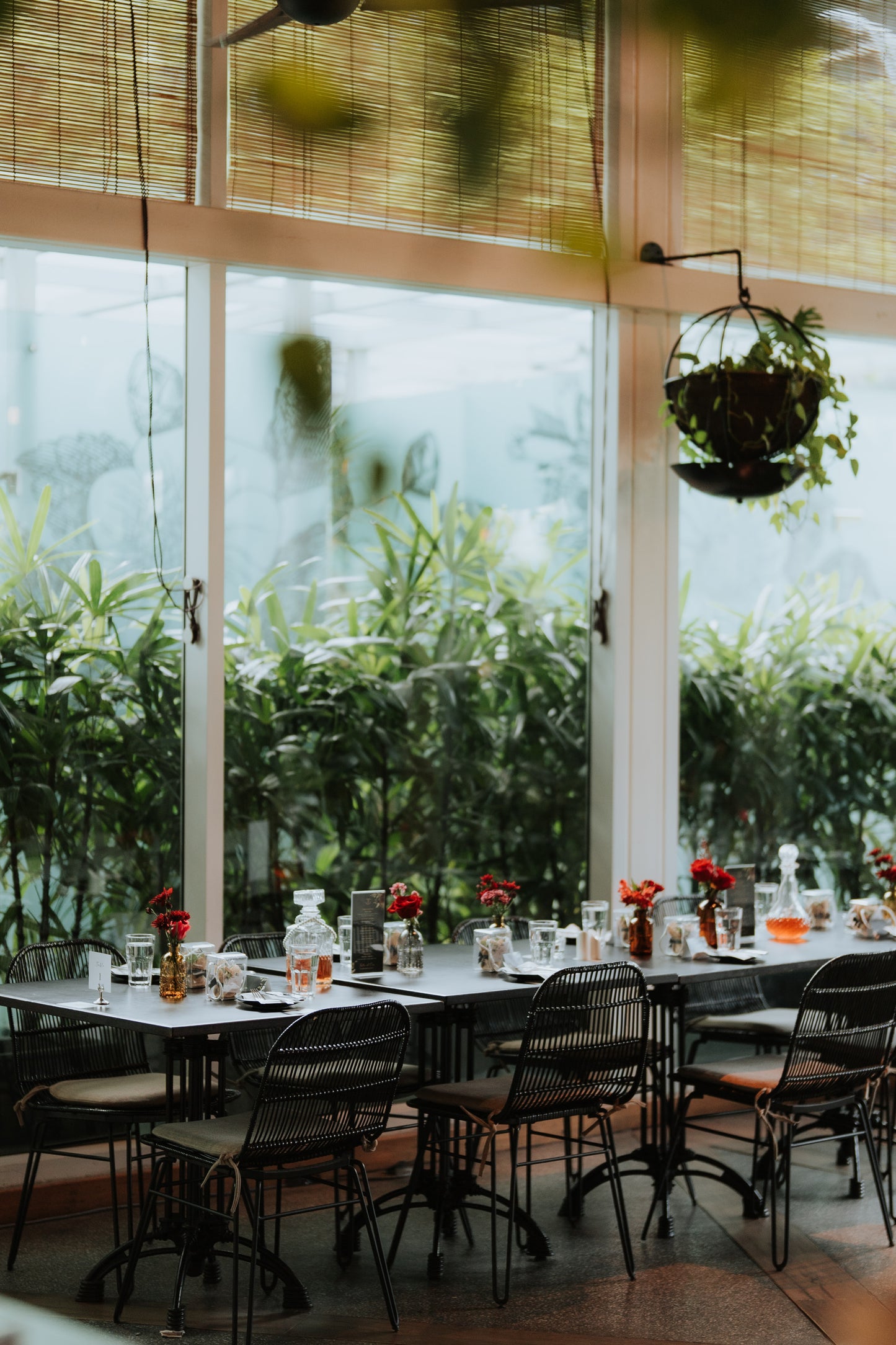Justin & Cwen (decor entry from)