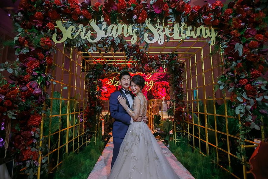 Ser Siang & Sze Liang (decor entry from)