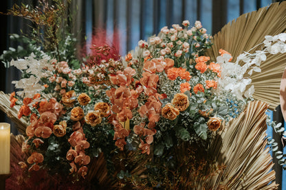 Sam & Cynthia (decor entry from)