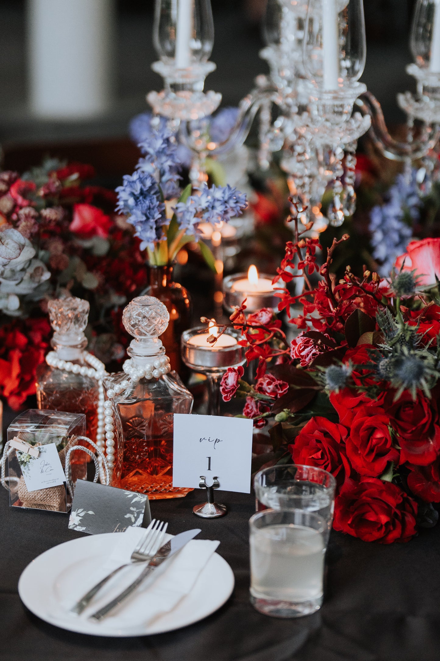 Justin & Cwen (decor entry from)