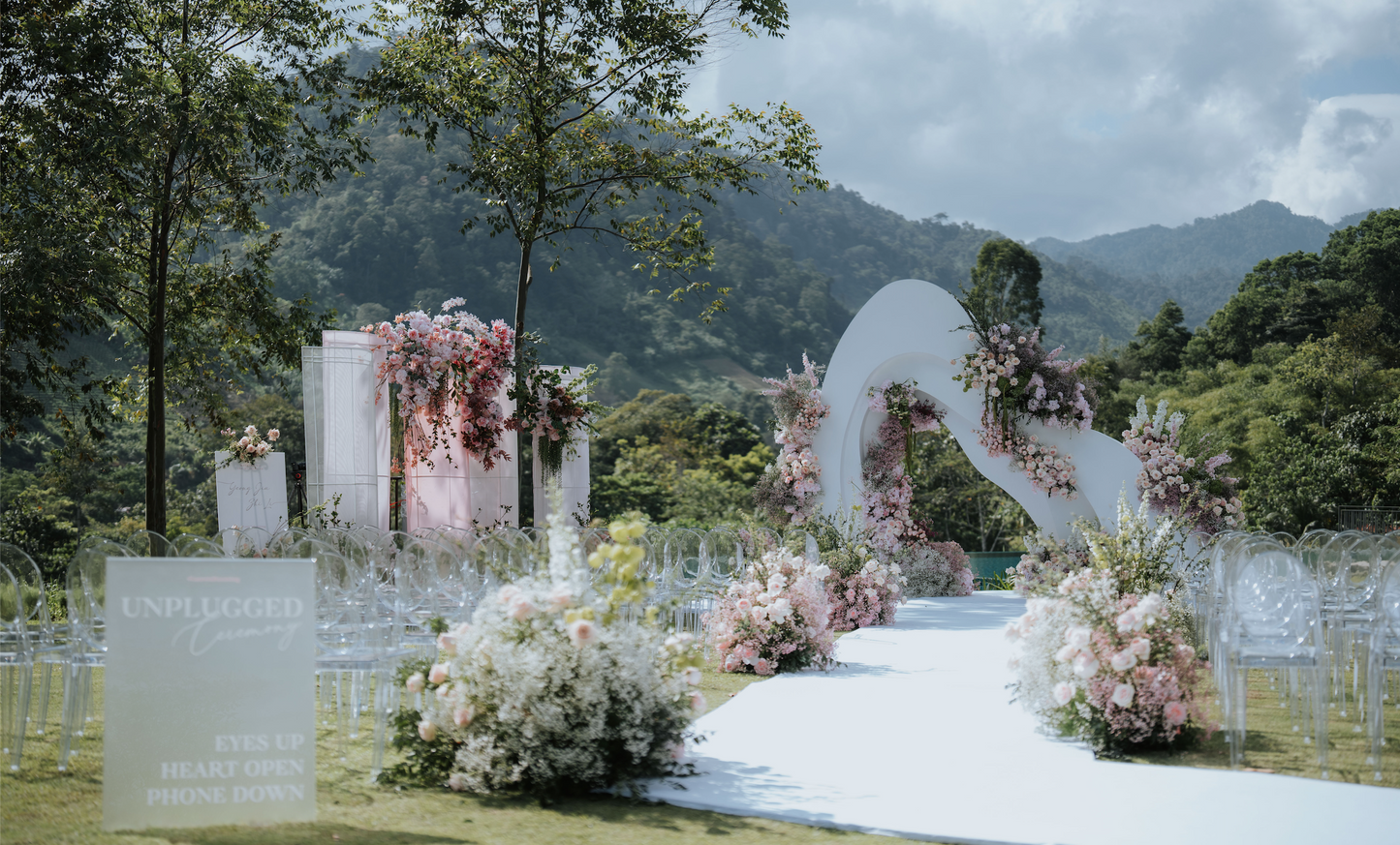 Yeong Jia & Zhi Yi (decor entry from)