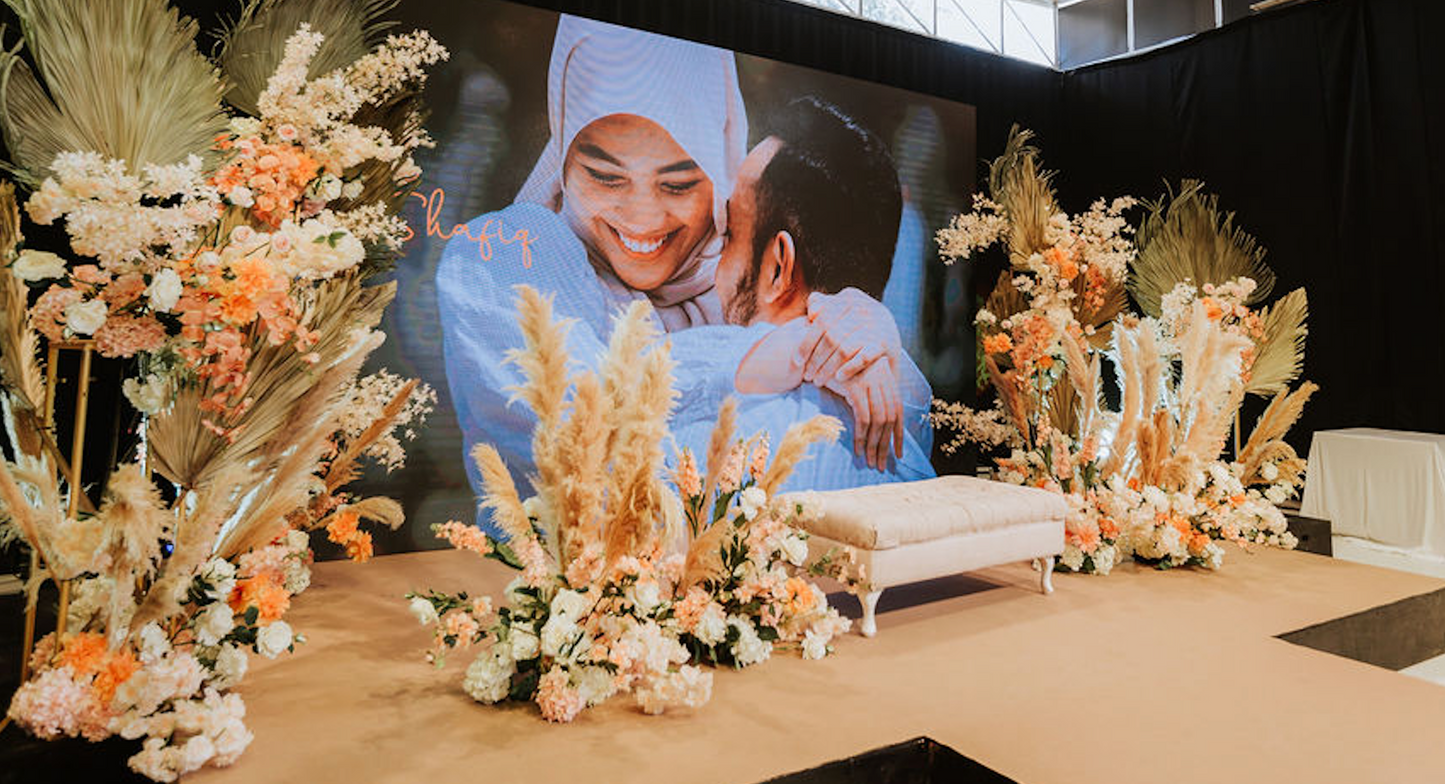 Azrin & Syafiq (decor entry from)
